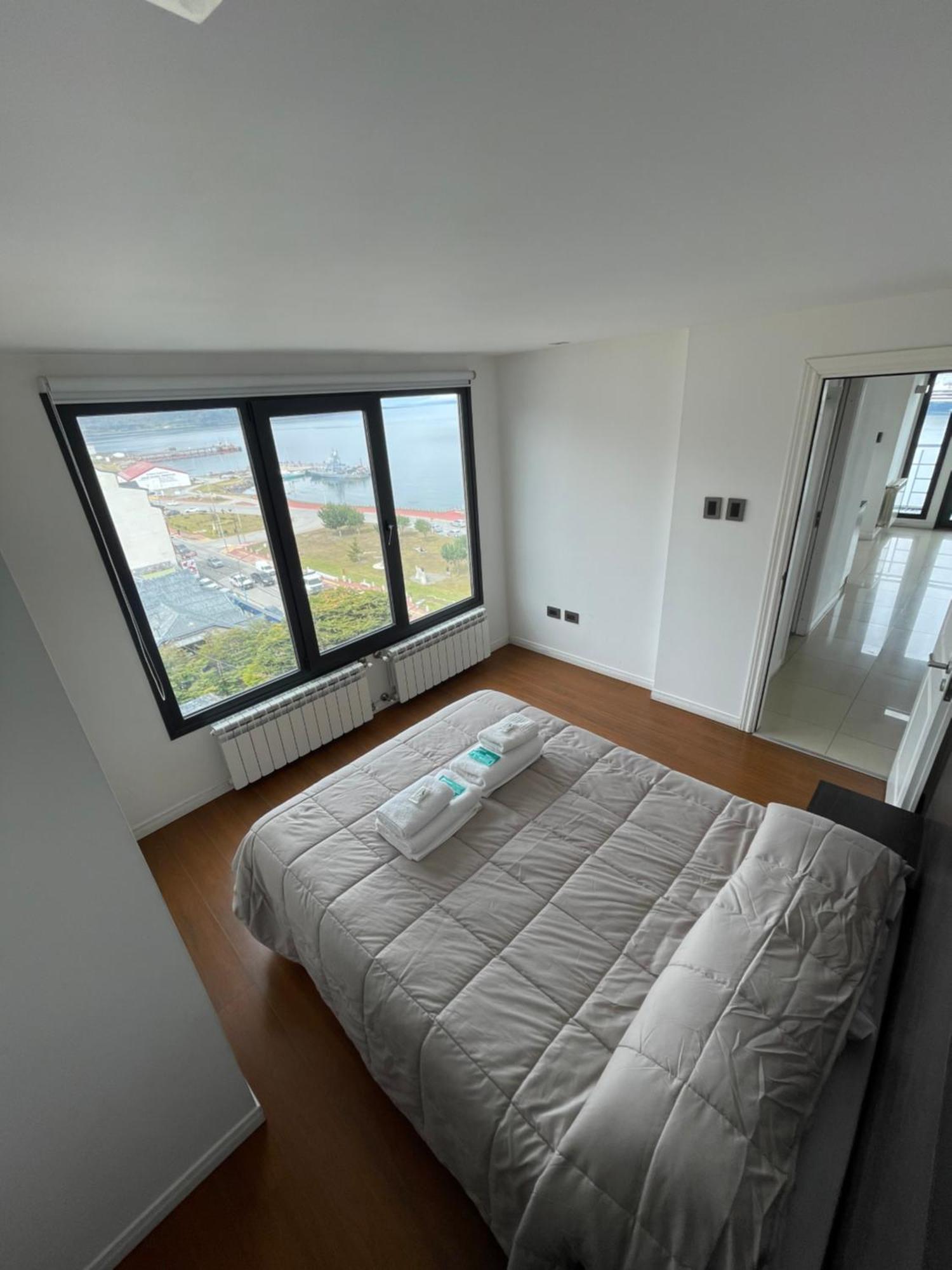 Entire In The Center, Floor With View Of The Beagle Apartment Ushuaia